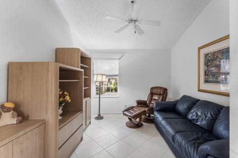 14388 Emerald Lake Drive #3, Delray Beach FL - photo 13 of 35