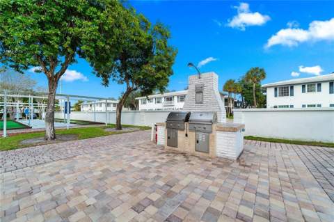 2151 NE 68th #201, Fort Lauderdale FL - photo 21 of 21