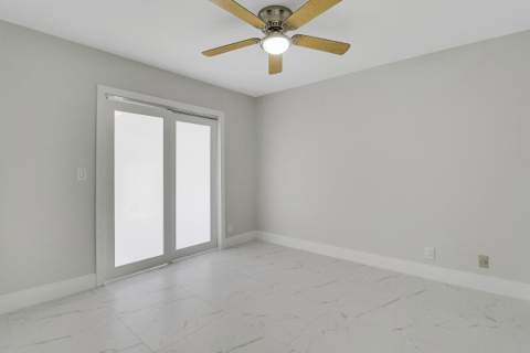 8157 Springtree Road, Boca Raton FL - photo 20 of 24