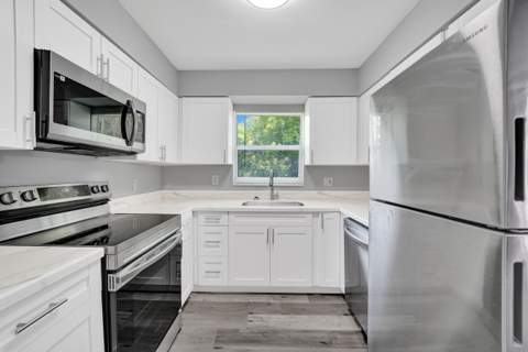 1624 NW 9th Avenue, Fort Lauderdale FL - photo 8 of 33
