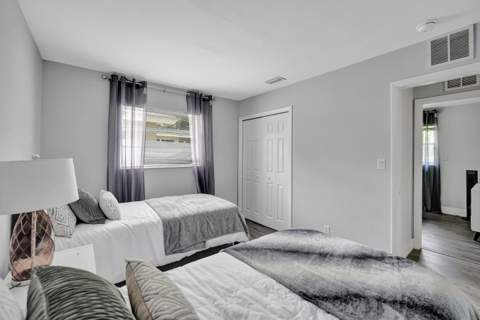 1624 NW 9th Avenue, Fort Lauderdale FL - photo 18 of 33