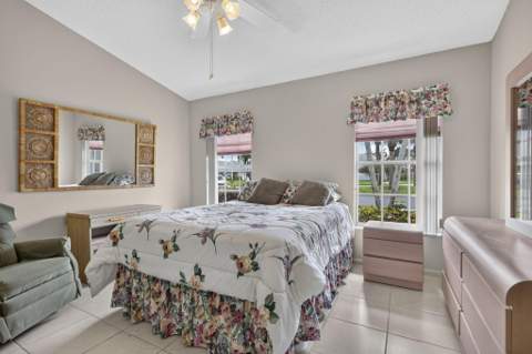 3914 Dafilee Circle, West Palm Beach FL - photo 23 of 41
