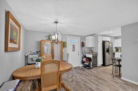 453 Lake Frances Drive, West Palm Beach FL - photo 13 of 47