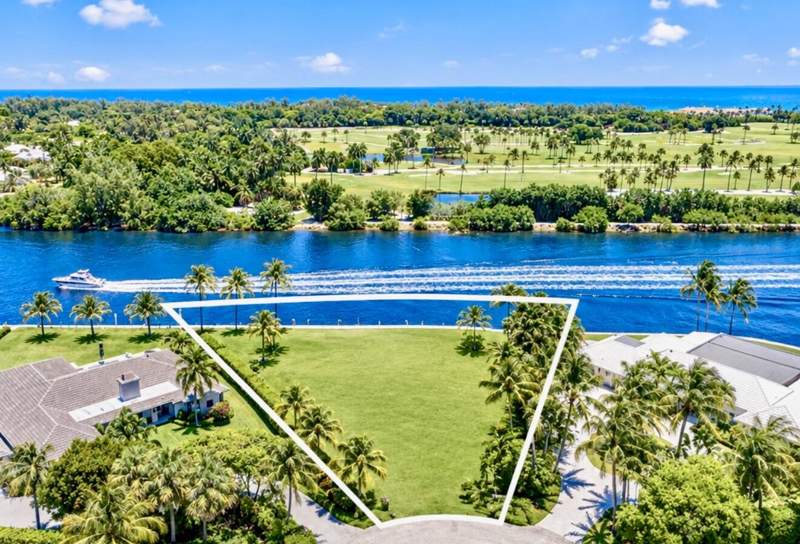 5 bedroom Single Family Residence at 970 Orchid Lane, Place Au Soleil, Gulf Stream — photo 3
