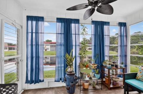 453 Lake Frances Drive, West Palm Beach FL - photo 18 of 47