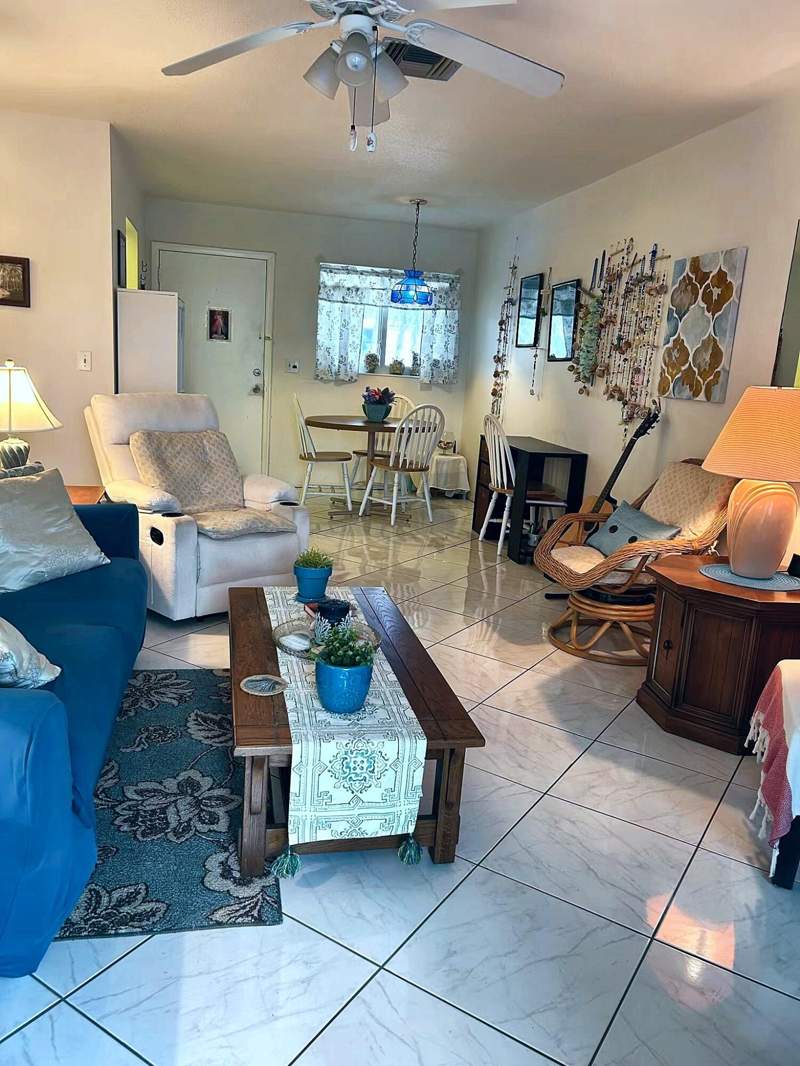 1 bedroom Condominium at 2131 NE 1st Court #204, Village Royale Condo 2, Boynton Beach — photo 2