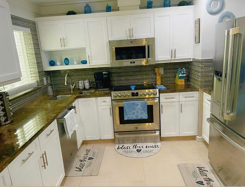 4 bedroom Single Family Residence at 1474 Cochran Drive, Lake Osborne Hills, Lake Worth Beach — photo 4