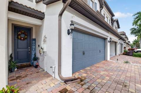 4601 San Fratello Circle, Lake Worth FL - photo 7 of 62