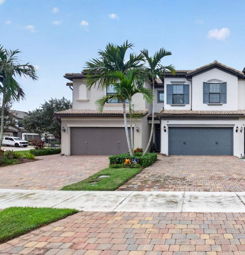 3 bedroom Townhouse at 4601 San Fratello Circle, Fields At Gulfstream Polo, Lake Worth — photo 3