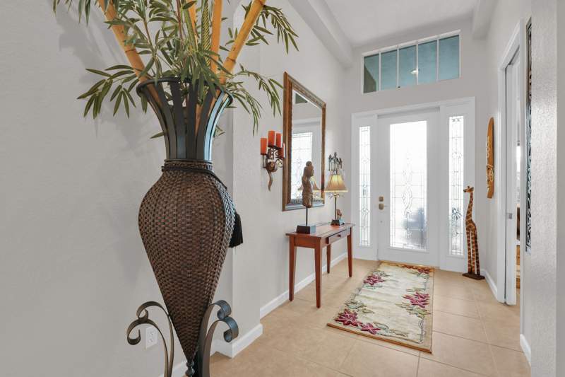 3 bedroom Single Family Residence at 2206 Newport Isles Boulevard, Fourth Replat Of Portofino Isles, Port St. Lucie — photo 5