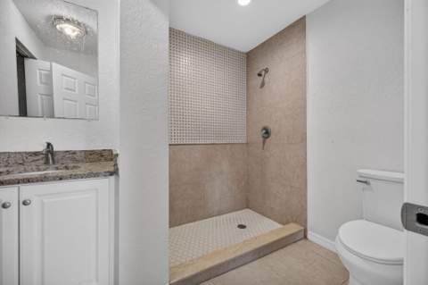 913 SE 10th Street, Stuart FL - photo 22 of 32