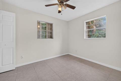 913 SE 10th Street, Stuart FL - photo 23 of 32