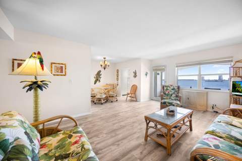 100 Shore Court #104, North Palm Beach FL - photo 12 of 40