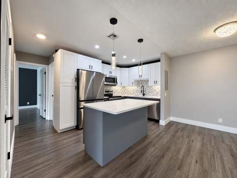 140 Cypress Club Drive #407, Pompano Beach FL - photo 6 of 77
