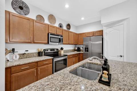 9523 SW Merlin Court, Stuart FL - photo 18 of 46