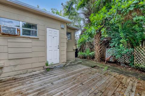 5014 Spruce Avenue, West Palm Beach FL - photo 15 of 35