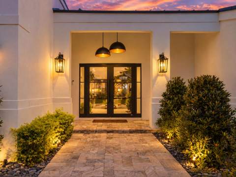 4909 Pineview Circle, Delray Beach FL - photo 6 of 36