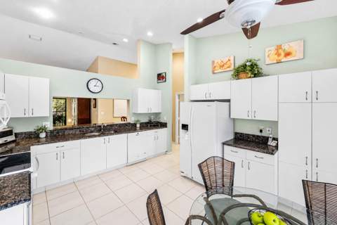 9711 Pavarotti Terrace #202, Boynton Beach FL - photo 17 of 47