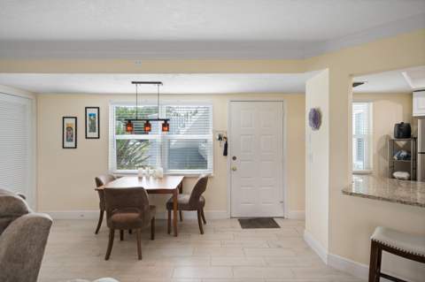 3290 SE Aster Lane #D158, Stuart FL - photo 12 of 31
