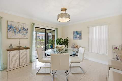 10223 N Circle Lake Drive #102, Boynton Beach FL - photo 7 of 40