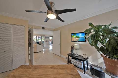 10223 N Circle Lake Drive #102, Boynton Beach FL - photo 20 of 40