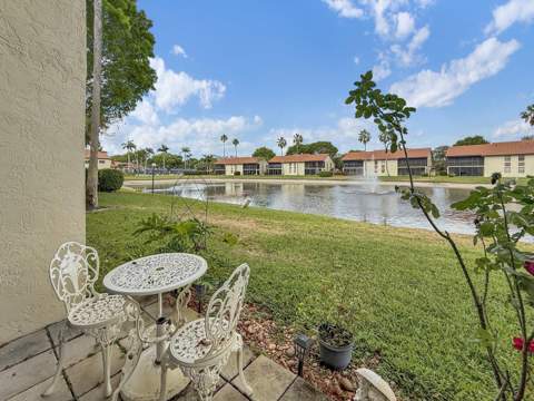 10223 N Circle Lake Drive #102, Boynton Beach FL - photo 24 of 40