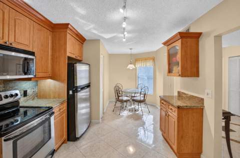 16769 Oak Hill Trail #713, Delray Beach FL - photo 15 of 57