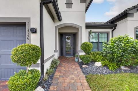 11536 Jeannine Street, Palm Beach Gardens FL - photo 9 of 85