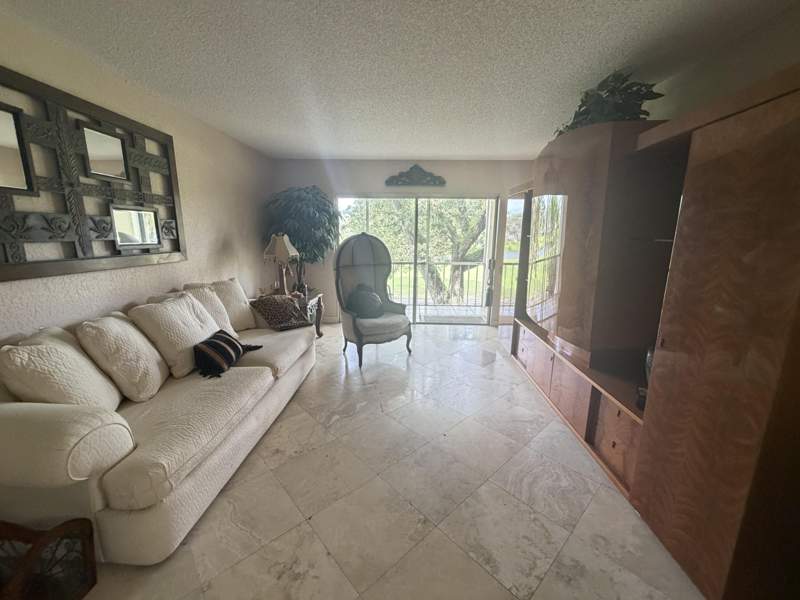 1 bedroom Condominium at 4502 Martinique Way #D2, Martinique Village I Condo, Coconut Creek — photo 4