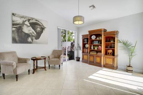 8161 Cypress Point Road, West Palm Beach FL - photo 15 of 41