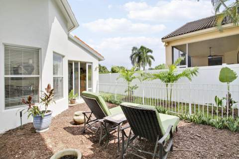 8161 Cypress Point Road, West Palm Beach FL - photo 10 of 41