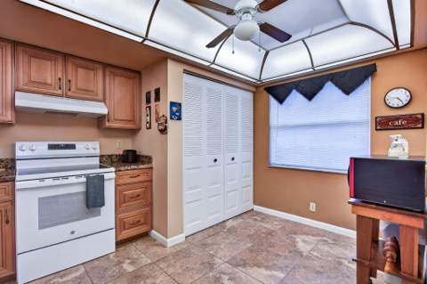 7640 NW 18th Street #105, Margate FL - photo 10 of 29