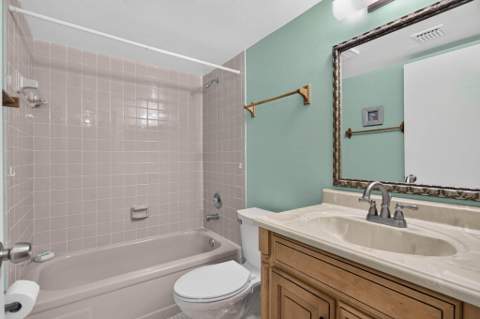 7640 NW 18th Street #105, Margate FL - photo 13 of 29