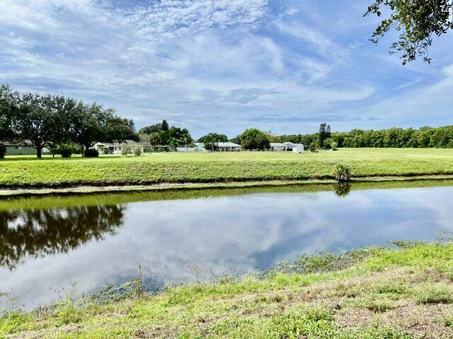 3 bedroom Single Family Residence at 726 SW College Park Road, Port St Lucie Section 41, Port St. Lucie — photo 3