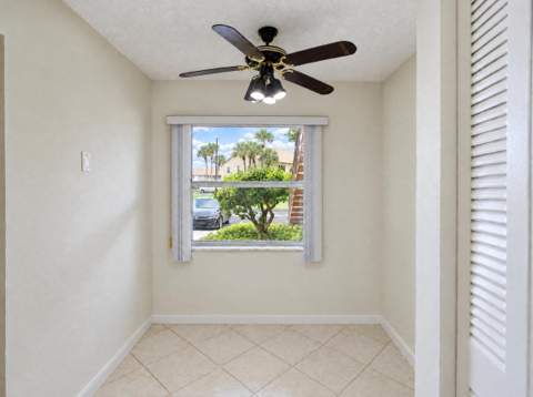 7915 Willow Spring #1218, Lake Worth FL - photo 10 of 30