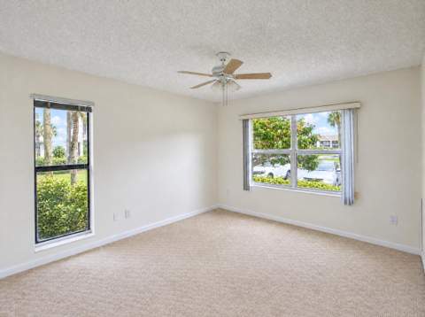 7915 Willow Spring #1218, Lake Worth FL - photo 12 of 30