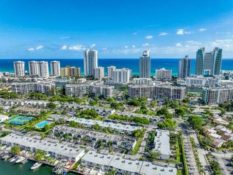 600 Three Islands Boulevard #1010, Hallandale Beach FL - photo 23 of 23