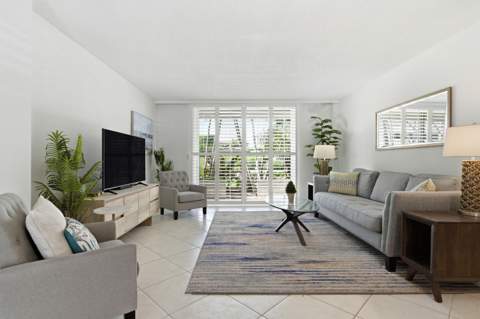 139 Sunrise Avenue #102, Palm Beach FL - photo 8 of 20