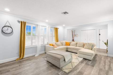 1852 NW 82nd Avenue, Coral Springs FL - photo 7 of 38