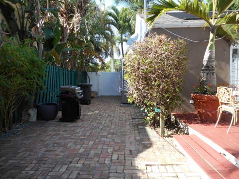 600 Westwood Road, West Palm Beach FL - photo 15 of 30
