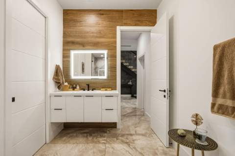 1616 NE 5th Court #A, Fort Lauderdale FL - photo 24 of 44