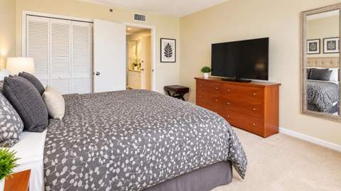 3510 Oaks Way #408, Pompano Beach FL - photo 11 of 20