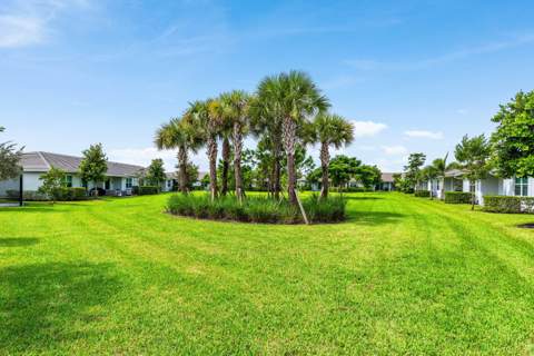 6982 Peters Lane, Delray Beach FL - photo 17 of 31