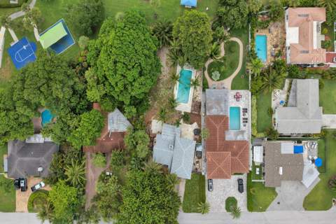 460 SE 18th Avenue, Deerfield Beach FL - photo 17 of 46