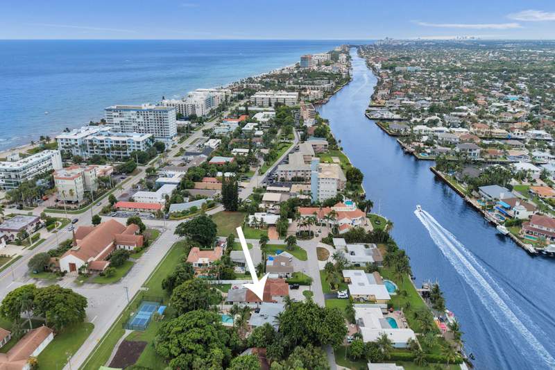 4 bedroom Single Family Residence at 460 SE 18th Avenue, Pirates Cove, Deerfield Beach — photo 5