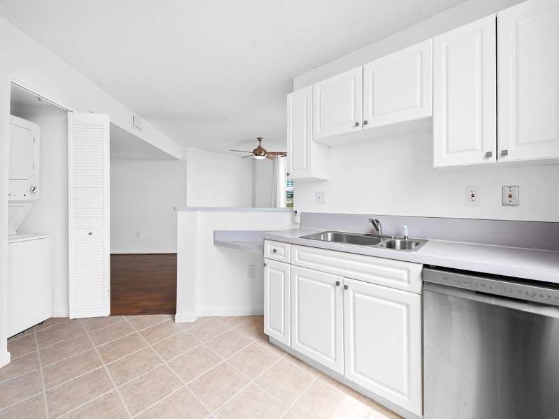 2 bedroom Condominium at 520 SE 5th Avenue #2510, Las Olas By The River Condo, Fort Lauderdale — photo 3
