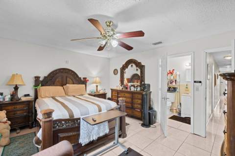 524 NW 9th Avenue, Boynton Beach FL - photo 17 of 41
