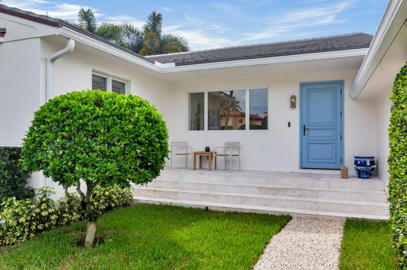 5 bedroom Single Family Residence at 250 Murray Road, Lakewood, West Palm Beach — photo 5