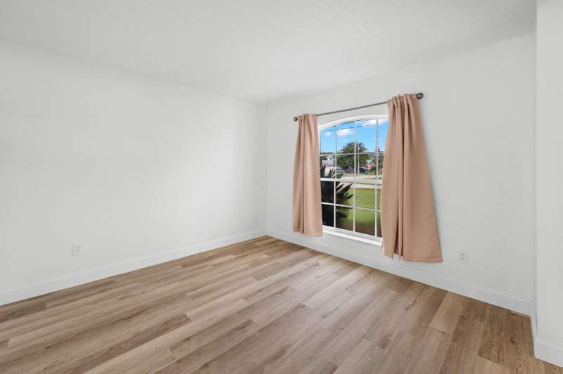 3 bedroom Single Family Residence at 5323 NW Perez Court, Port St Lucie Section 48 1st Replat, Port St. Lucie — photo 5
