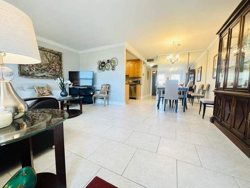 1 bedroom Condominium at 310 Grantham A, Grantham A Condo, Deerfield Beach — photo 3